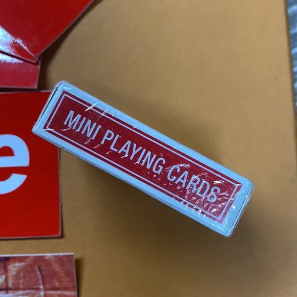 Supreme stickers & Bicycle mini playing cards set - Picture 5 of 5